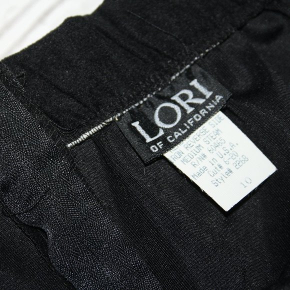 🖤 LORI OF CALIFORNIA BLOUSE + SKIRT SET 🖤 - Picture 3 of 6